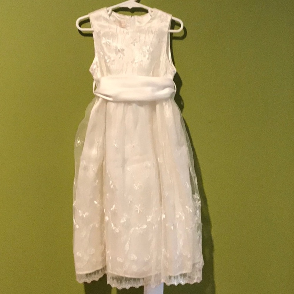 Girls flower girl dress